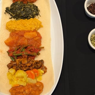 #21 Vegetarian Sampler (D)